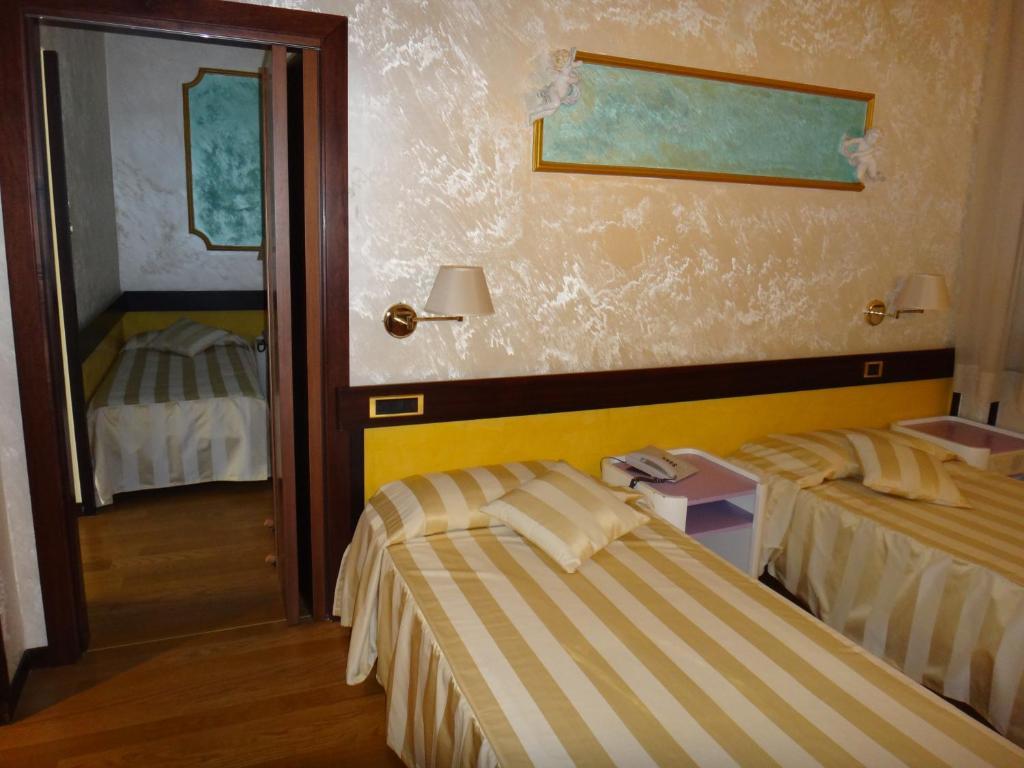 Benny Hotel Catanzaro Cameră foto